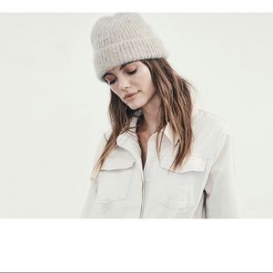 LAMINI - Knit Beanie - White - Cream